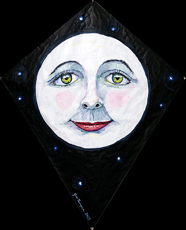 Moon kite